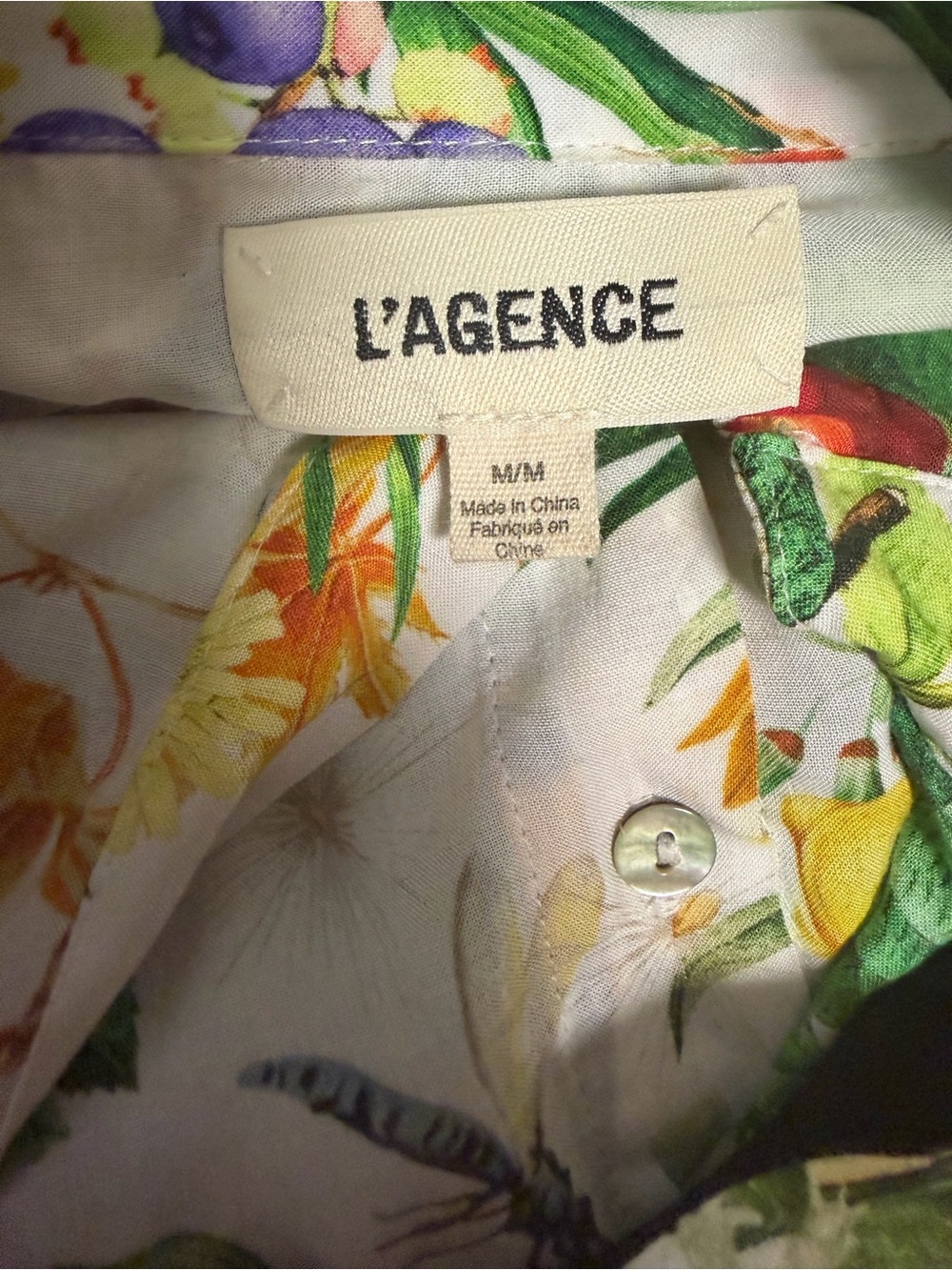 L'AGENCE Cream Botanical Print Button-Up Blouse - Picture 2 of 3